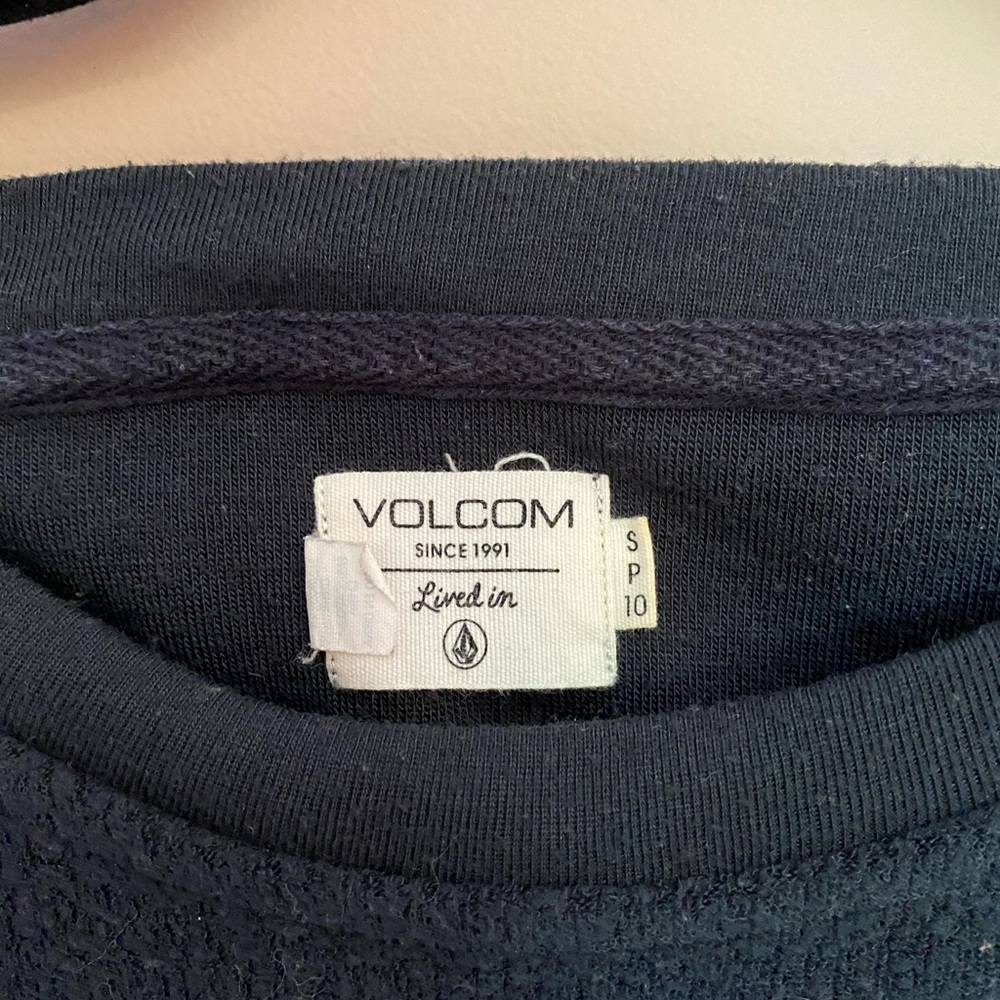 Volcom pullover